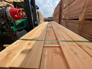 Ca. 60x Douglas Planken Fijnbezaagd, 22x200mm, lengte 300cm
